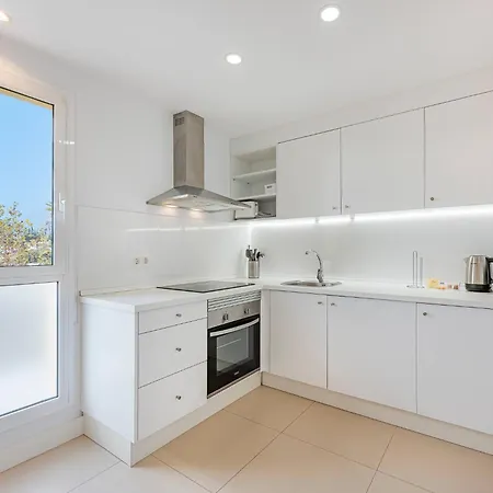 Bright Close To The Sea Appartement