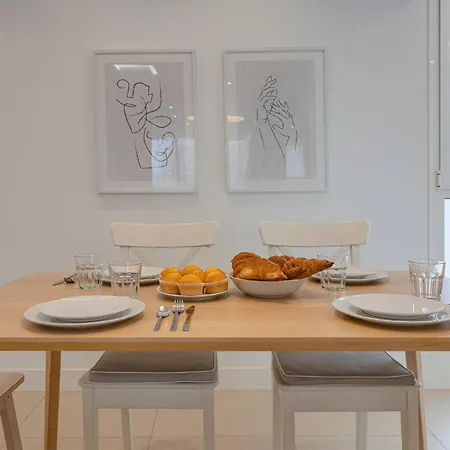 Bright Close To The Sea * Marbella