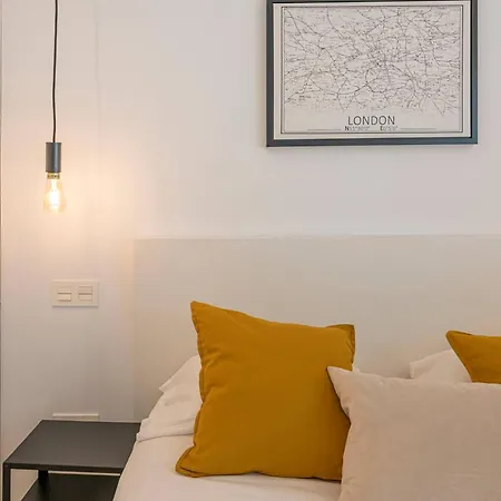 Bright Close To The Sea * Marbella